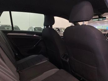 VOLKSWAGEN GOLF 1.5 Tsi Evo Gpf R-Line Hatchback 5Dr Petrol Dsg Euro 6 (S/S) (15