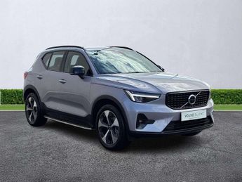 Volvo XC40 2.0 B4P Plus Dark 5Dr Auto