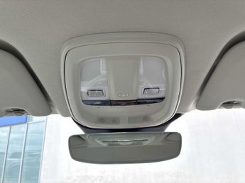VOLVO XC60 2.0 B5P Core 5Dr Awd Geartronic