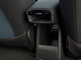 VOLVO EX30 200Kw Sm Extended Range Plus 69Kwh 5Dr Auto