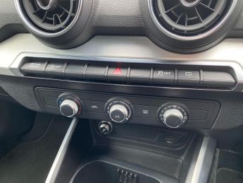 AUDI Q2 1.6 Tdi 30 S Line Suv 5Dr Diesel S Tronic Euro 6 (S/S) (116 Ps)