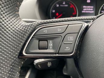 AUDI Q2 1.6 Tdi 30 S Line Suv 5Dr Diesel S Tronic Euro 6 (S/S) (116 Ps)