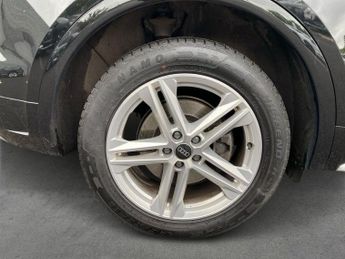 AUDI Q5 2.0 Tdi 40 S Line Suv 5Dr Diesel S Tronic Quattro Euro 6 (S/S) (