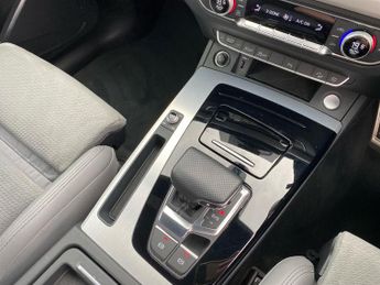 AUDI Q5 2.0 Tfsi 45 S Line Suv 5Dr Petrol S Tronic Quattro Euro 6 (S/S) 