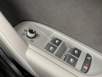 AUDI Q5 2.0 Tfsi 45 S Line Suv 5Dr Petrol S Tronic Quattro Euro 6 (S/S) 