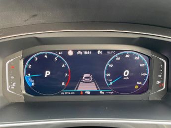 VOLKSWAGEN TIGUAN 1.5 Tsi R-Line Suv 5Dr Petrol Dsg Euro 6 (S/S) (150 Ps)
