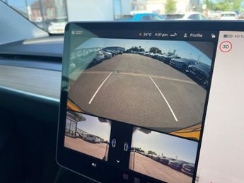 TESLA MODEL Y (Dual Motor) Long Range Suv 5Dr Electric Auto 4Wde (384 Bhp)