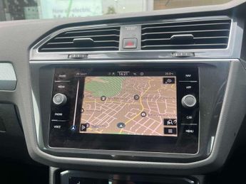 VOLKSWAGEN TIGUAN 1.5 Tsi 150 Active 5Dr Dsg