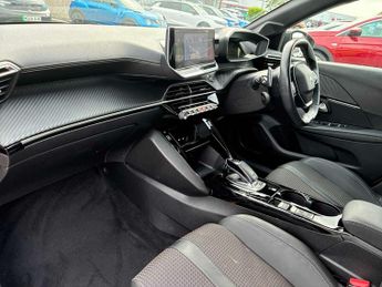 PEUGEOT 208 1.2 Puretech 130 Gt Line 5Dr Eat8