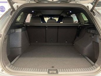 VOLKSWAGEN Tayron 1.5 Tsi Ehybrid R-Line Edition 5Dr Dsg6