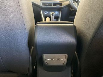 VOLKSWAGEN POLO 1.0 Tsi Match Hatchback 5Dr Petrol Dsg Euro 6 (S/S) (95 Ps)