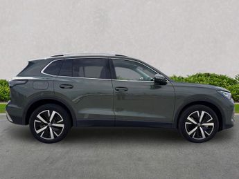 VOLKSWAGEN TIGUAN 1.5 Tsi Ehybrid 19.7Kwh Elegance Suv 5Dr Petrol Plug-In Hybrid D