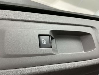 VOLKSWAGEN TRANSPORTER 100Kw 65Kwh Commerce Plus Van Auto