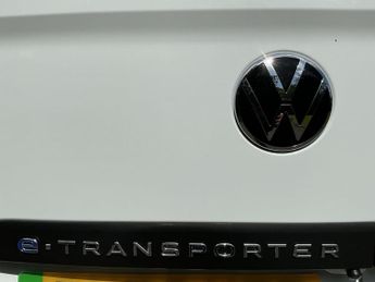 VOLKSWAGEN TRANSPORTER 100Kw 65Kwh Commerce Plus Van Auto