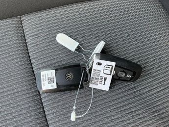 VOLKSWAGEN TRANSPORTER 100Kw 65Kwh Commerce Plus Van Auto