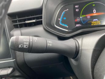 RENAULT CLIO 1.6 E-Tech Evolution Hatchback 5Dr Petrol Hybrid Auto Euro 6 (S/