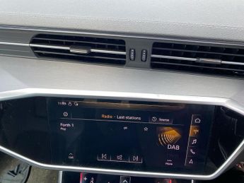 AUDI A6 2.0 Tdi 40 S Line Estate 5Dr Diesel S Tronic Quattro Euro 6 (S/S