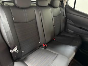 NISSAN LEAF 39Kwh N-Connecta Hatchback 5Dr Electric Auto (150 Ps)