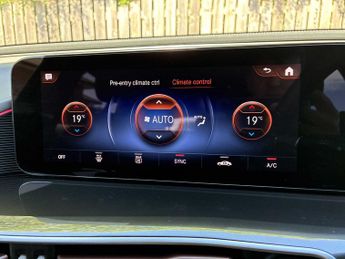 MERCEDES-BENZ EQC Eqc 400 300Kw Amg Line Edition 80Kwh 5Dr Auto