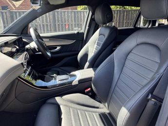 MERCEDES-BENZ EQC Eqc 400 300Kw Amg Line Edition 80Kwh 5Dr Auto