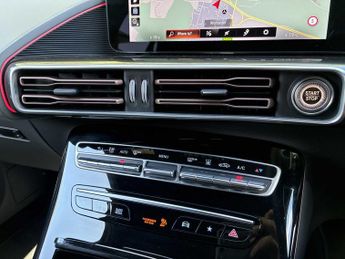 MERCEDES-BENZ EQC Eqc 400 300Kw Amg Line Edition 80Kwh 5Dr Auto