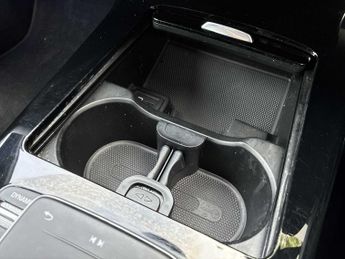 MERCEDES-BENZ CLA Cla 200 Amg Line Premium 5Dr Tip Auto