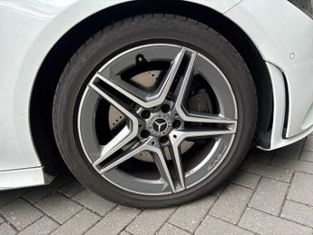 MERCEDES-BENZ CLA Cla 200 Amg Line Premium 5Dr Tip Auto