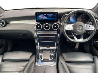 MERCEDES-BENZ GLC Glc 300E 4Matic Amg Line 5Dr 9G-Tronic