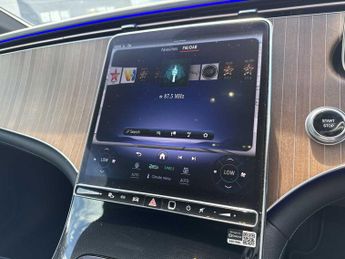 MERCEDES-BENZ EQE Eqe 350+ 215Kw Exclusive Luxury 90Kwh 4Dr Auto