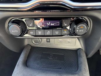 NISSAN JUKE 1.0 Dig-T Tekna+ 5Dr Dct