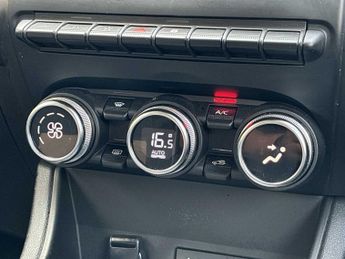 RENAULT CAPTUR 1.6 E-Tech Full Hybrid 145 Techno 5Dr Auto
