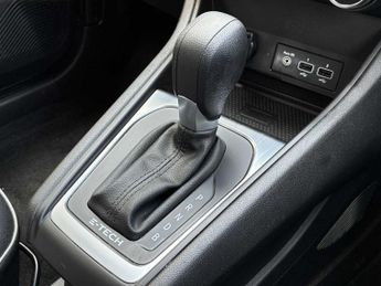 RENAULT CAPTUR 1.6 E-Tech Full Hybrid 145 Techno 5Dr Auto