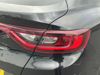 RENAULT ARKANA 1.3 Mild Hybrid 140 R.S. Line 5Dr Edc