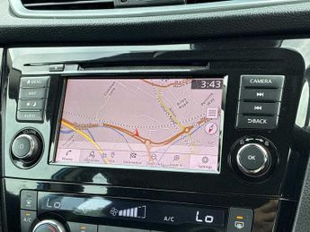 NISSAN QASHQAI 1.5 Dci 115 Acenta Premium 5Dr Dct