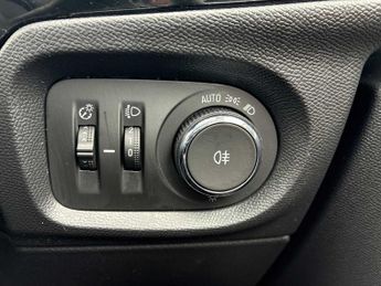 VAUXHALL CORSA 1.2 Turbo Se Edition 5Dr Auto