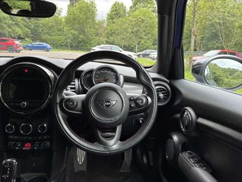 MINI HATCHBACK 1.5 Cooper Sport Ii 5Dr Auto