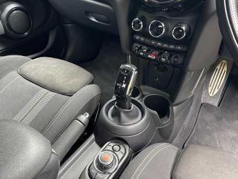MINI HATCHBACK 1.5 Cooper Sport Ii 5Dr Auto