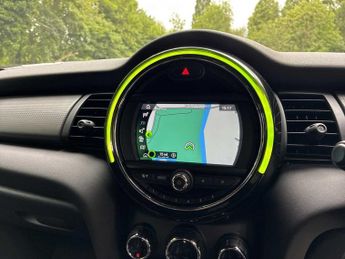 MINI HATCHBACK 1.5 Cooper Sport Ii 5Dr Auto