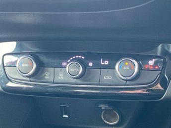 VAUXHALL CORSA 100Kw Elite Premium 50Kwh 5Dr Auto [7.4Kwch]