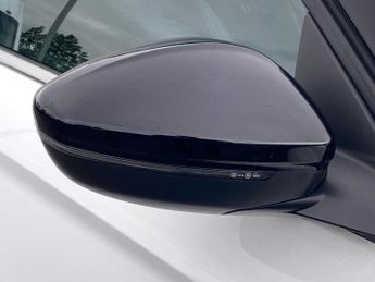 VAUXHALL CORSA 100Kw Elite Premium 50Kwh 5Dr Auto [7.4Kwch]