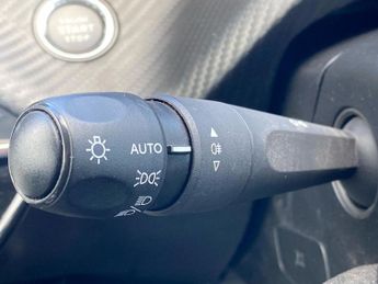 PEUGEOT 208 100Kw Active 50Kwh 5Dr Auto