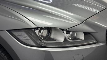 JAGUAR F-PACE 2.0 P250I Chequered Flag Suv 5Dr Petrol Auto Awd Euro 6 (S/S) (2