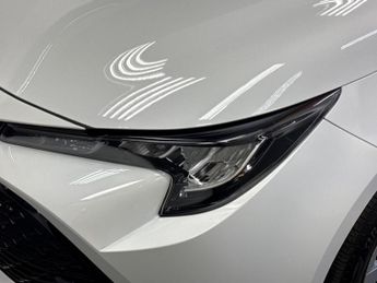 TOYOTA COROLLA 1.8 Vvt-I Hybrid 140 Commercial Auto