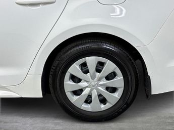 TOYOTA COROLLA 1.8 Vvt-I Hybrid 140 Commercial Auto