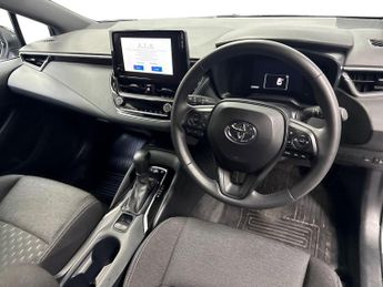 TOYOTA COROLLA 1.8 Vvt-I Hybrid 140 Commercial Auto