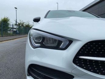 MERCEDES-BENZ CLA Cla 200 Amg Line Premium 4Dr Tip Auto