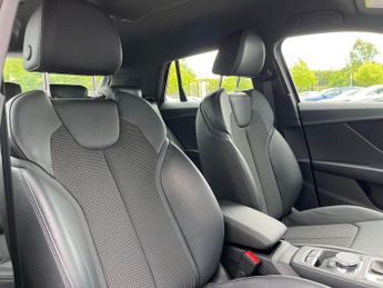 AUDI Q2 1.5 Tfsi Cod 35 S Line Suv 5Dr Petrol S Tronic Euro 6 (S/S) (150