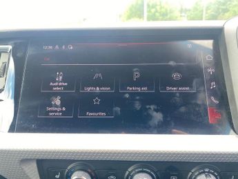 AUDI A1 1.0 Tfsi 30 S Line Sportback 5Dr Petrol S Tronic Euro 6 (S/S) (1