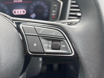AUDI A1 1.0 Tfsi 30 Sport Sportback 5Dr Petrol S Tronic Euro 6 (S/S) (11