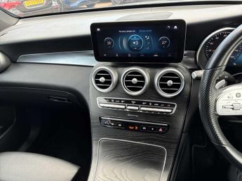 MERCEDES-BENZ GLC Glc 300De 4Matic Amg Line Premium 5Dr 9G-Tronic